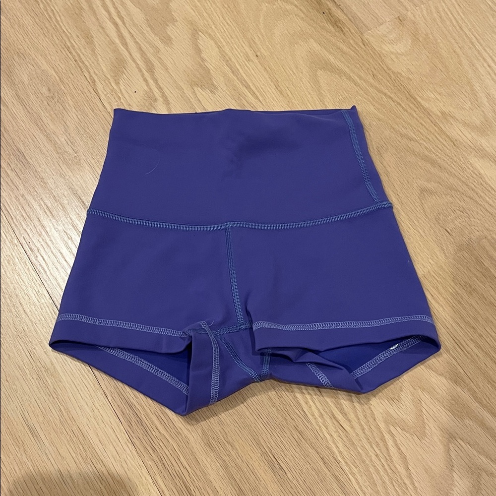 LULULEMON SHORTS - size 0 - purple